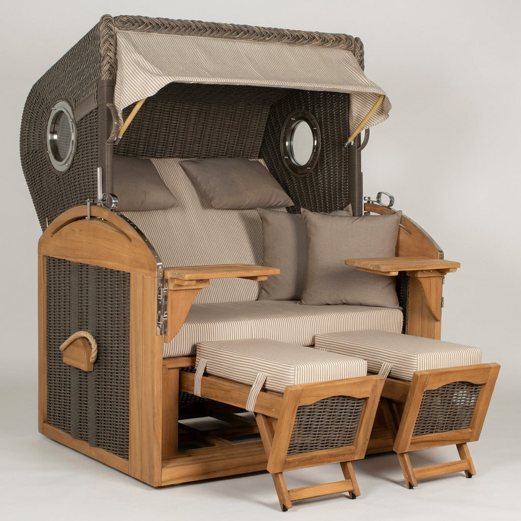 Strandkorb Schillig XL aus Teakholz und Polyrattan mit Bullaugen